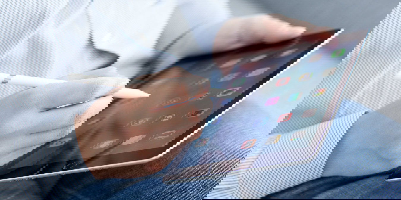 Man Trying to Use Apple Pencil with iPad
