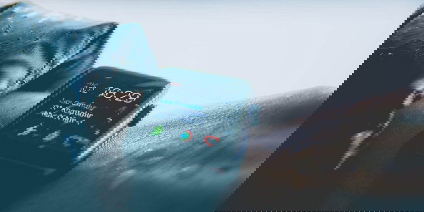 Are Apple Watches Waterproof Featured Image